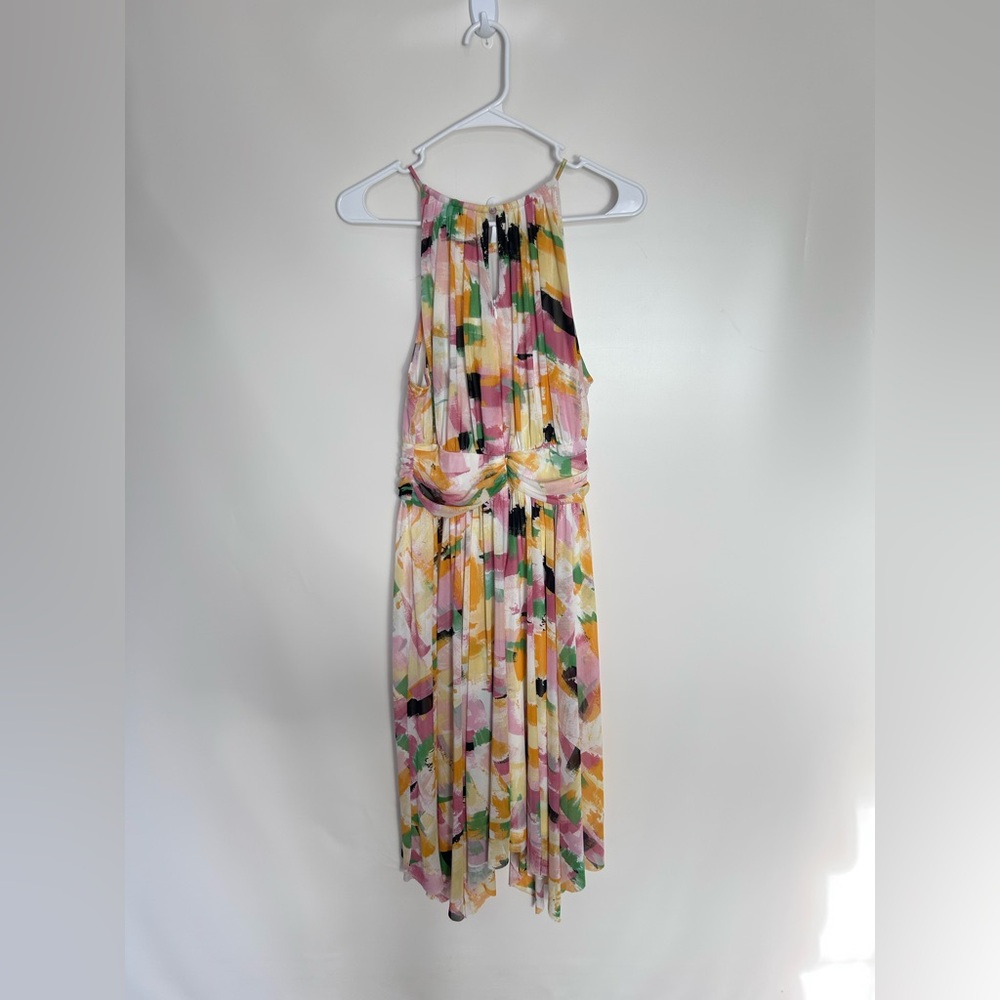 Maggy London T5673M - Halter Neck Printed Flowy Dress | Size 10 - Picture 3 of 6